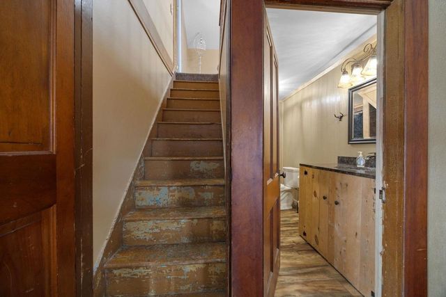 225 E Centre Street, Footville, WI 53537