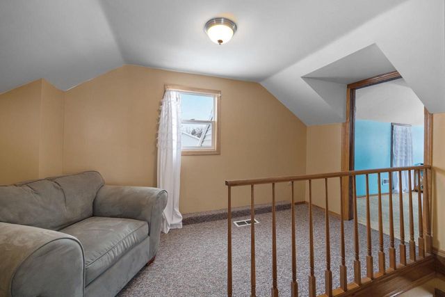 225 E Centre Street, Footville, WI 53537