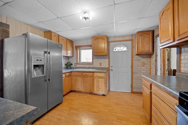 225 E Centre Street, Footville, WI 53537