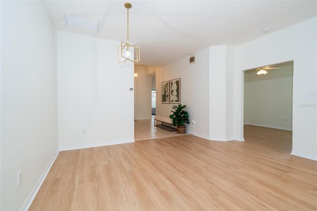 8210 CANARY CANYON WAY, Tampa, FL 33647