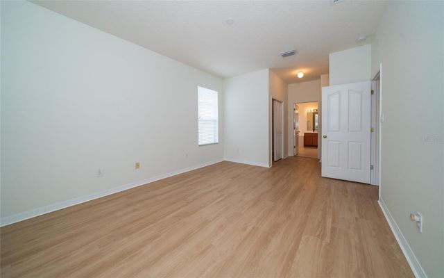 8210 CANARY CANYON WAY, Tampa, FL 33647