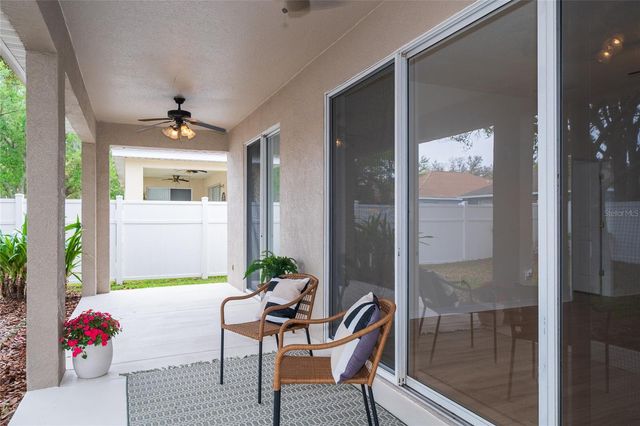 8210 CANARY CANYON WAY, Tampa, FL 33647