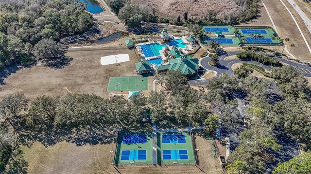 8210 CANARY CANYON WAY, Tampa, FL 33647