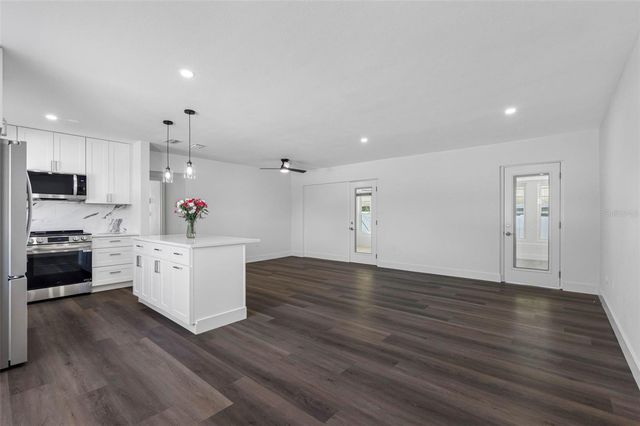 11572 63RD AVENUE, Seminole, FL 33772