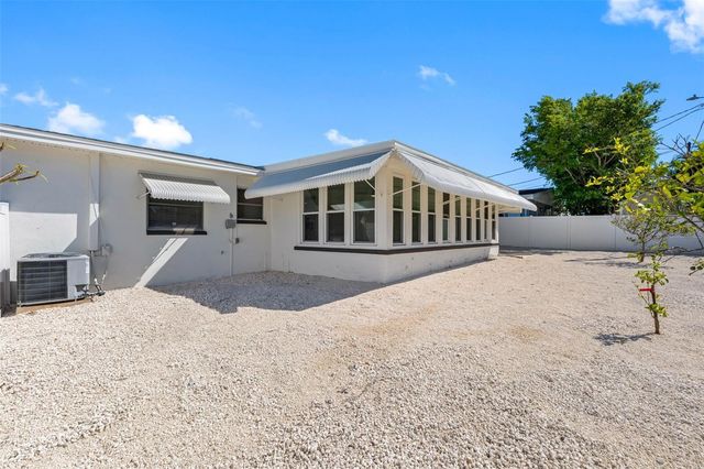 11572 63RD AVENUE, Seminole, FL 33772