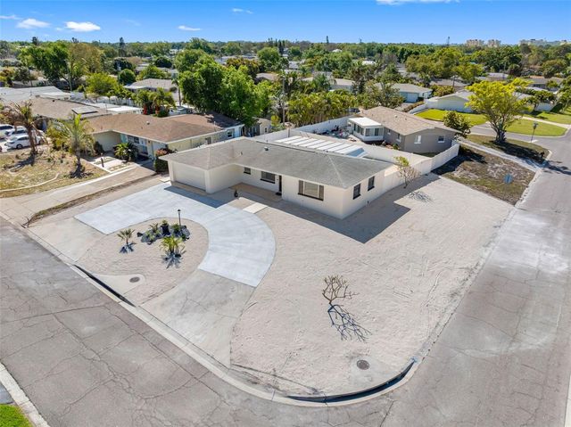 11572 63RD AVENUE, Seminole, FL 33772