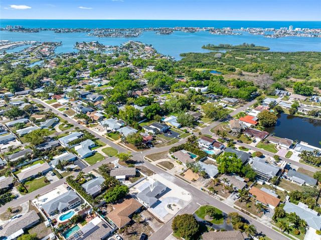 11572 63RD AVENUE, Seminole, FL 33772