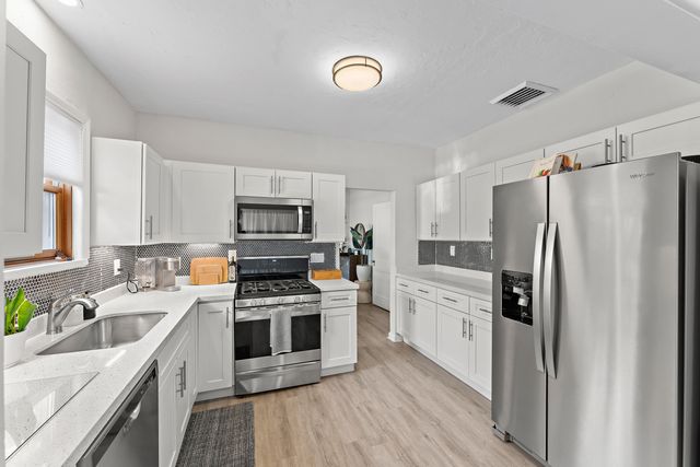 614 Avon Road, West Palm Beach, FL 33401