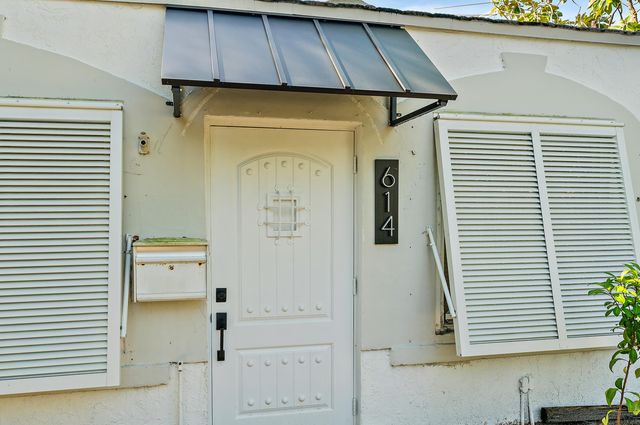 614 Avon Road, West Palm Beach, FL 33401