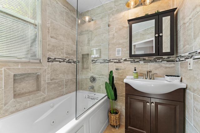 614 Avon Road, West Palm Beach, FL 33401