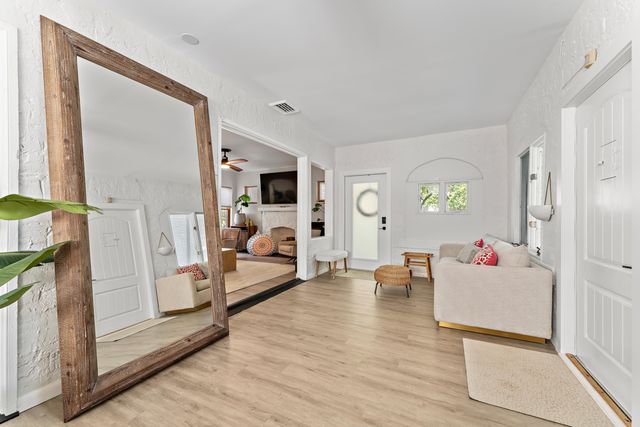 614 Avon Road, West Palm Beach, FL 33401