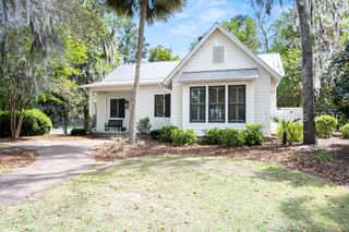 10 Rumford Ln, Bluffton, SC 29910