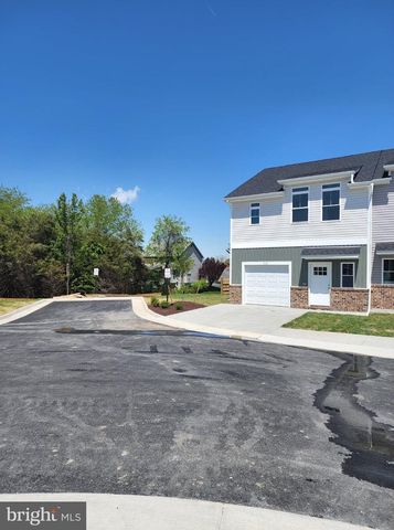 111 CORALYROSE CT, Winchester, VA 22602