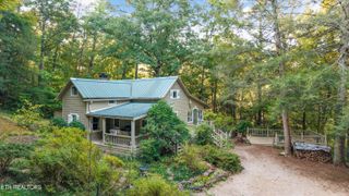 6831 Old Walland Hwy, Townsend, TN 37882