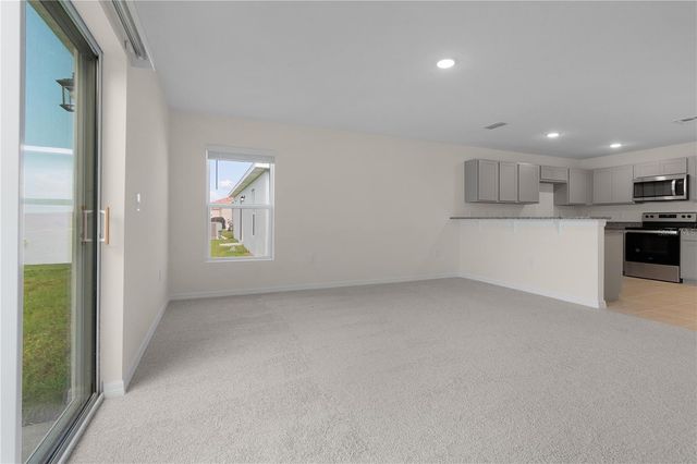 304 TOWNS CIRCLE, Haines City, FL 33844