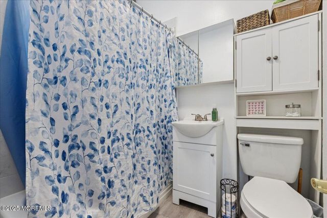 129 Brookwood Street, East Orange, NJ 07018