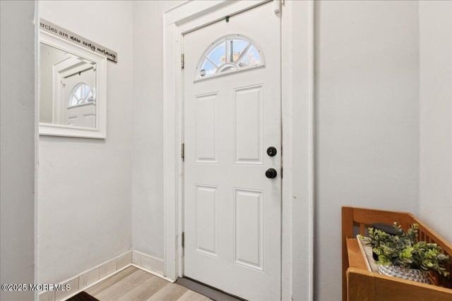 129 Brookwood Street, East Orange, NJ 07018