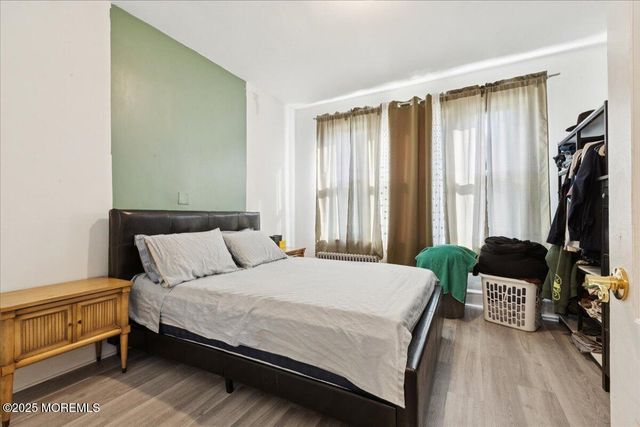 129 Brookwood Street, East Orange, NJ 07018