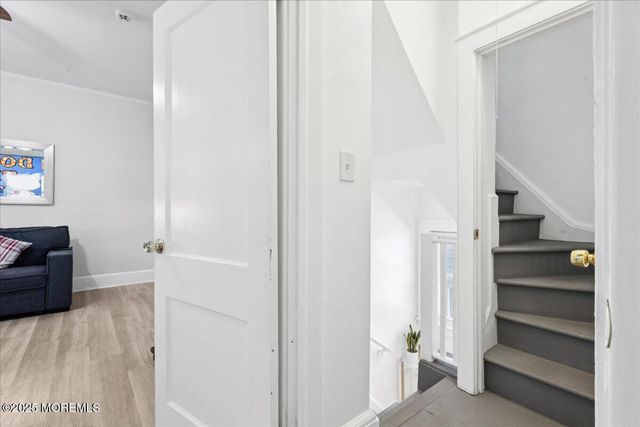 129 Brookwood Street, East Orange, NJ 07018