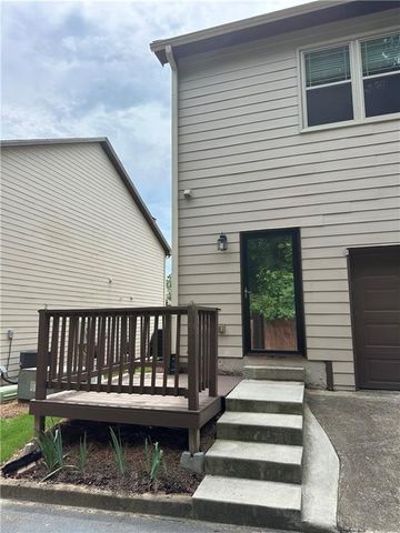 535 Ridge View Crossing, Woodstock, GA 30188