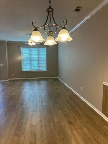 535 Ridge View Crossing, Woodstock, GA 30188