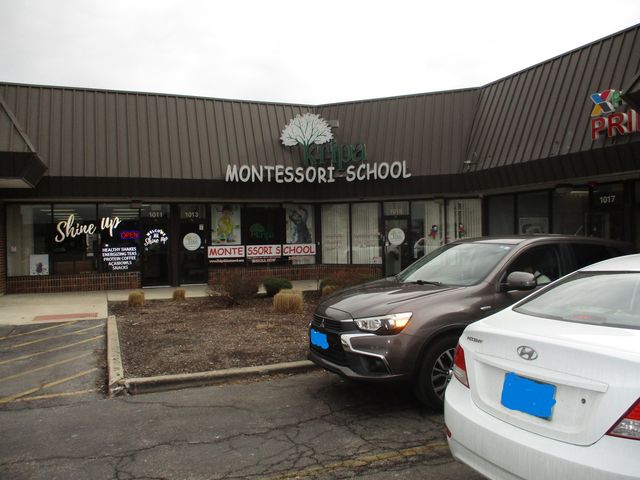 1013 W GOLF Road, Hoffman Estates, IL 60169