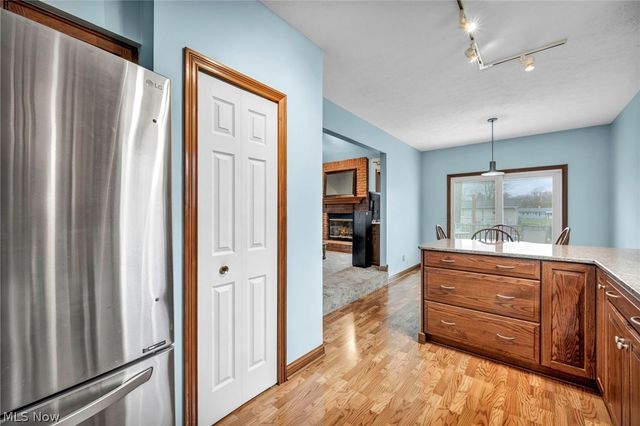 4171 Sterling Station Drive, Brunswick, OH 44212