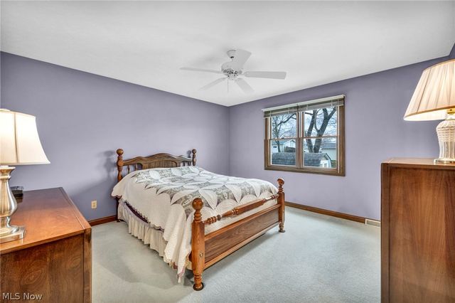 4171 Sterling Station Drive, Brunswick, OH 44212