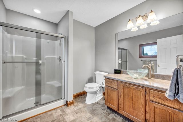 4171 Sterling Station Drive, Brunswick, OH 44212