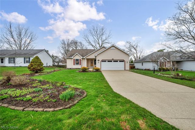 4171 Sterling Station Drive, Brunswick, OH 44212