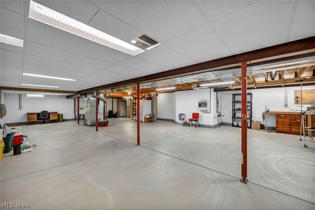 4171 Sterling Station Drive, Brunswick, OH 44212