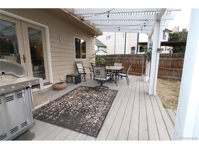 5096 W 69th Loop, Westminster, CO 80030