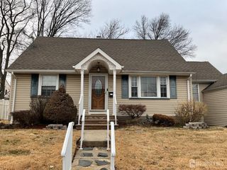 74 Warner Street, Fords, NJ 08863