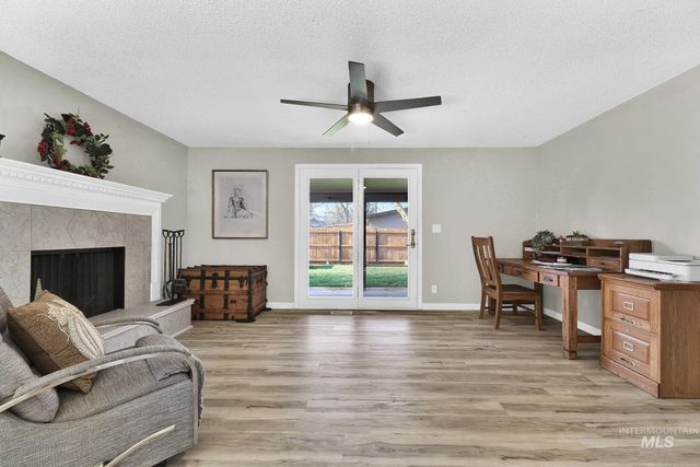 8907 W Stynbrook Dr, Boise, ID 83704