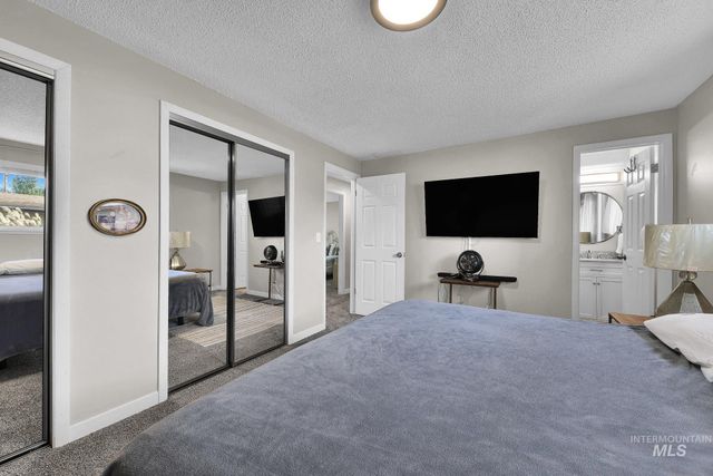 8907 W Stynbrook Dr, Boise, ID 83704