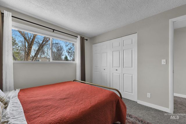 8907 W Stynbrook Dr, Boise, ID 83704