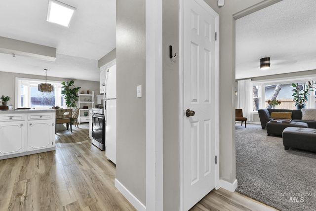 8907 W Stynbrook Dr, Boise, ID 83704