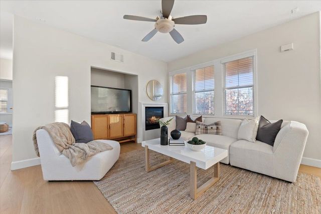 3251 Monaghan St, Dublin, CA 94568