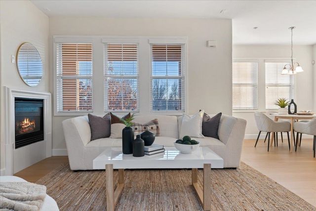 3251 Monaghan St, Dublin, CA 94568