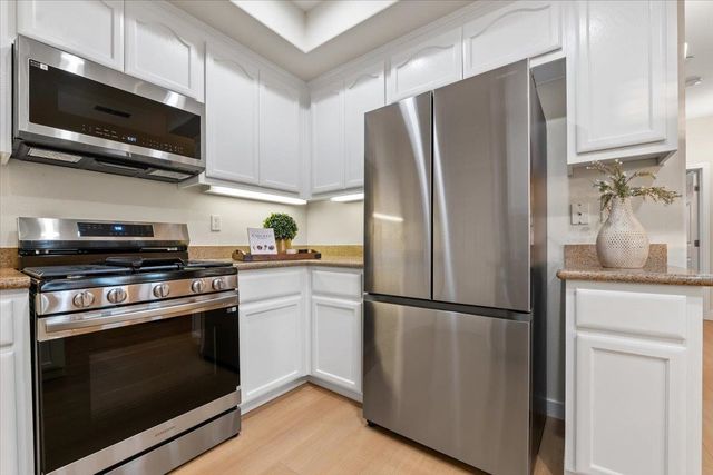 3251 Monaghan St, Dublin, CA 94568