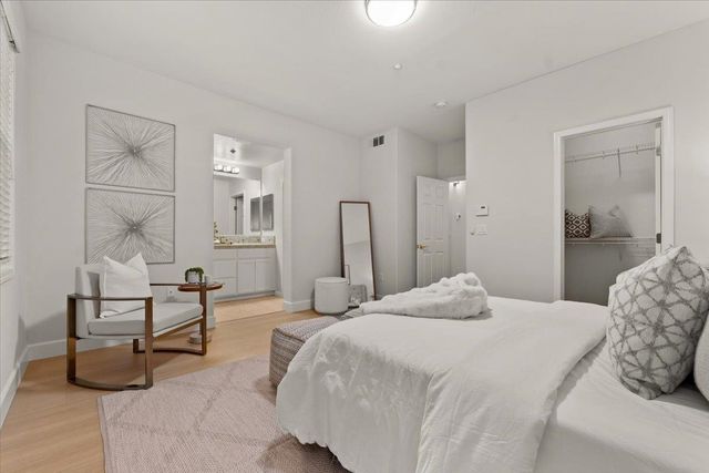 3251 Monaghan St, Dublin, CA 94568