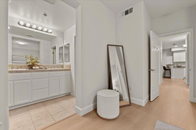 3251 Monaghan St, Dublin, CA 94568