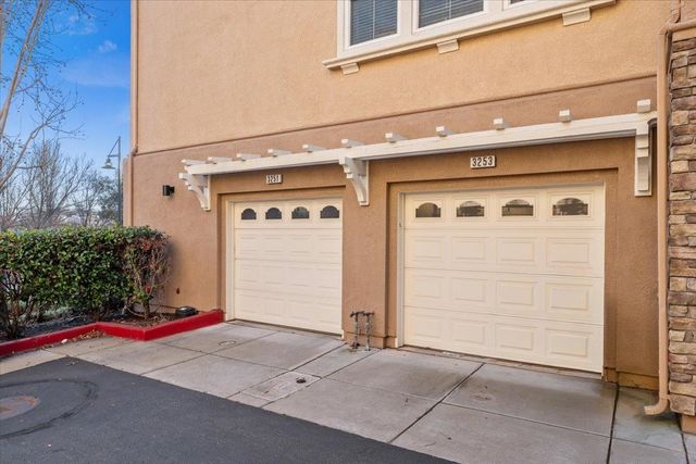 3251 Monaghan St, Dublin, CA 94568