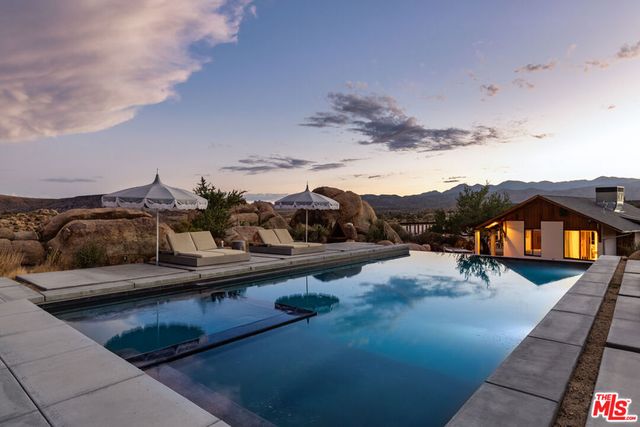 53252 Pipes Canyon Road, Pioneertown, CA 92268