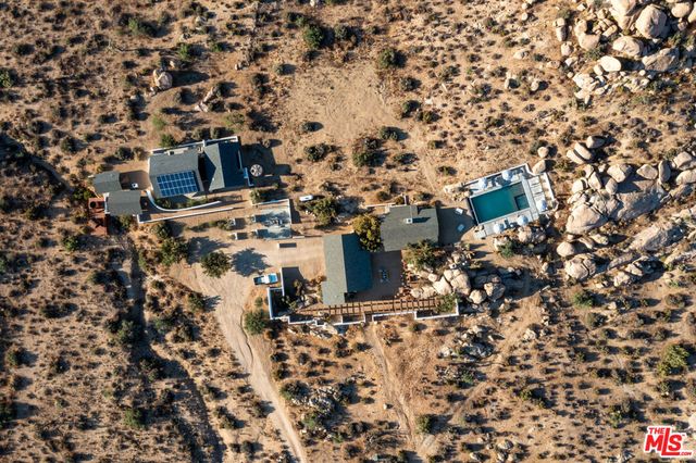 53252 Pipes Canyon Road, Pioneertown, CA 92268