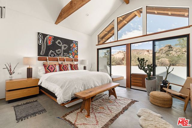 53252 Pipes Canyon Road, Pioneertown, CA 92268