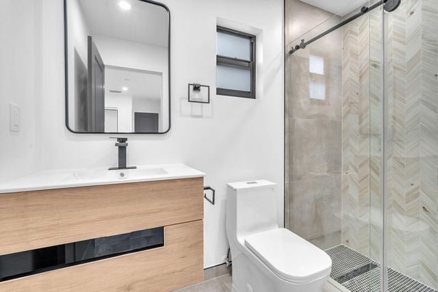 2460 SW 58th Manor 1-2, Dania Beach, FL 33312