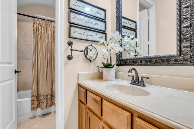 25603 Windy Isle Court, Spring, TX 77389