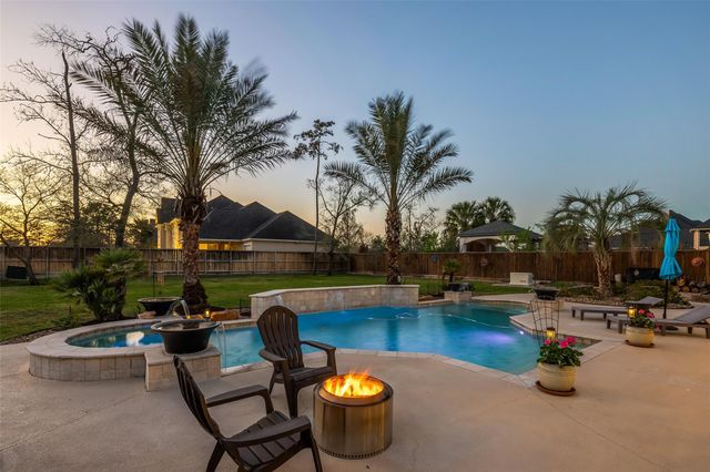 25603 Windy Isle Court, Spring, TX 77389