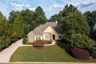 3552 Lake Ridge Drive, Gainesville, GA 30506